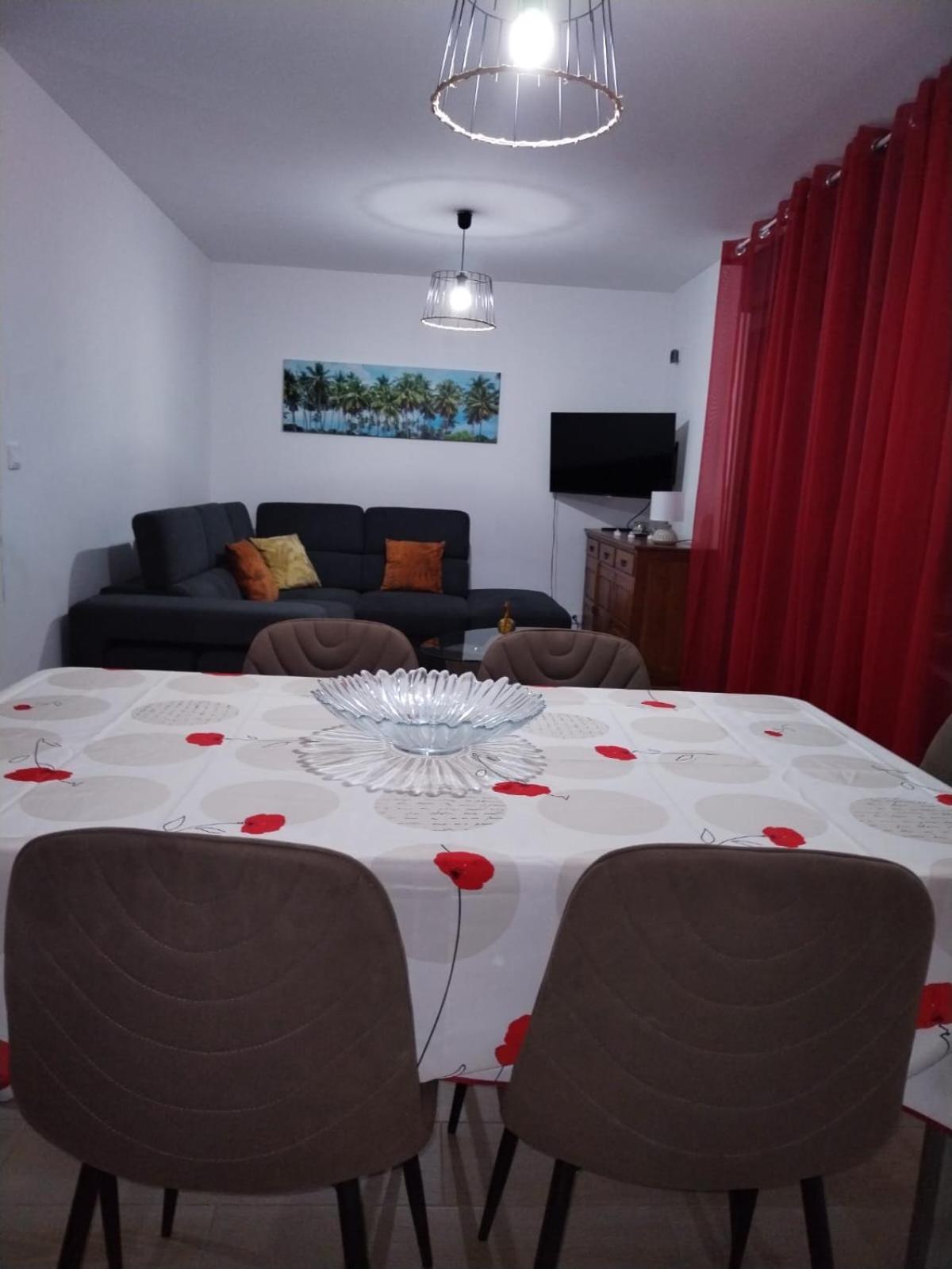 Chez Monblanc Villa Saint-Joseph Dış mekan fotoğraf